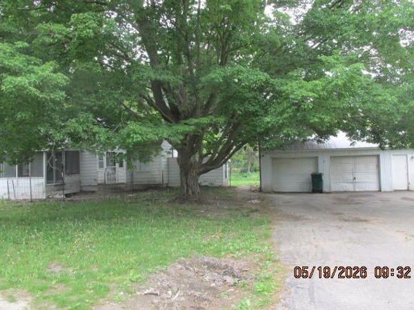5616 118th Avenue, Fennville, MI 49408