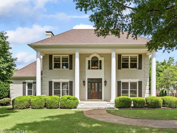 14 Winfield Place, Jackson, TN 38305