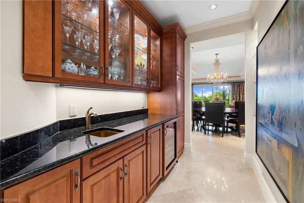 1400 Gulf Shore Blvd N, Unit 201, Naples, FL 34102 Photo