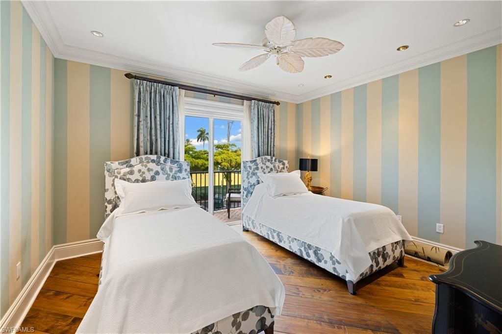 1400 Gulf Shore Blvd N, Unit 201, Naples, FL 34102 Photo