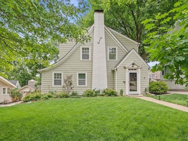 4954 Bell Street, Kansas City, MO 64112