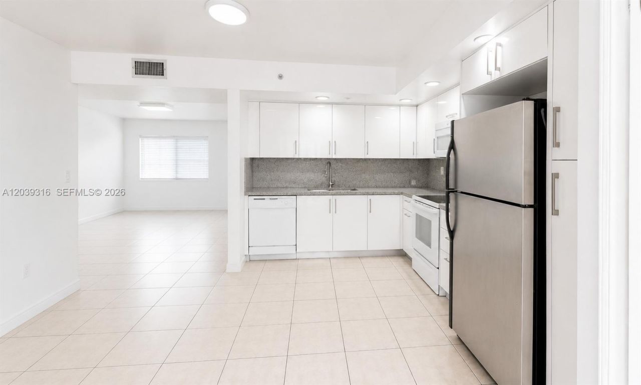 8700 SW 133rd Ave Rd, Unit 312, Miami, FL 33183 Photo