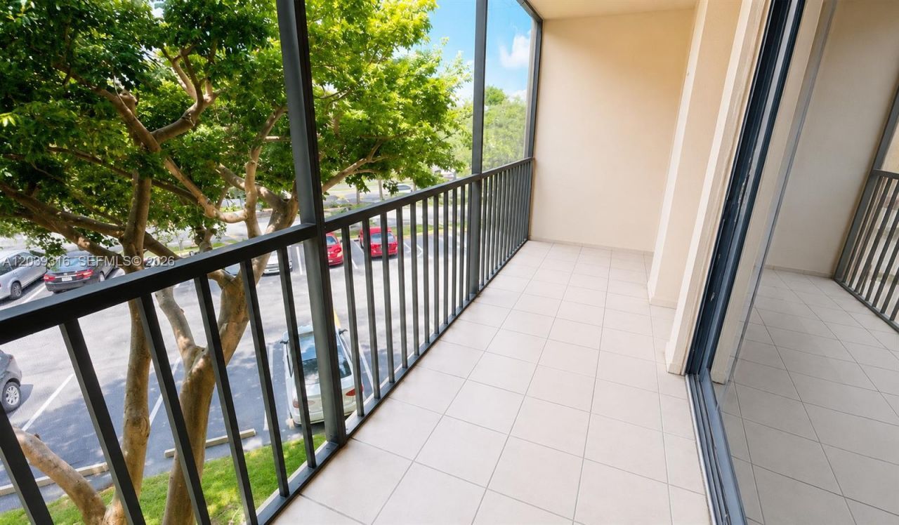 8700 SW 133rd Ave Rd, Unit 312, Miami, FL 33183 Photo
