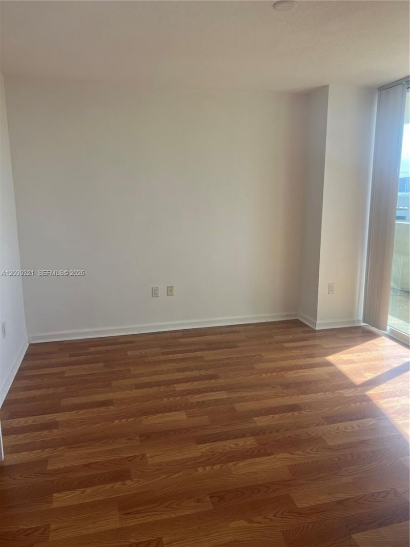 19501 W Country Club Dr, Unit 611, Aventura, FL 33180 Photo