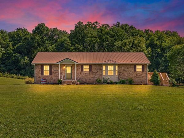 6702 Highway 41 N, Cedar Hill, TN 37032