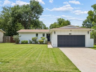 11328 Flamingo Lane, Dallas, TX 75218