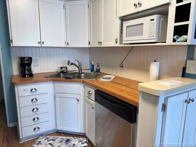 550 Nettles Boulevard, Jensen Beach, FL 34957 Photo