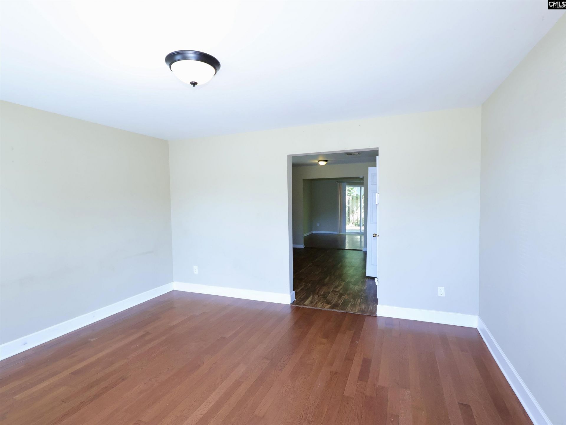 515 Summit Terrace Ct  Photo 4
