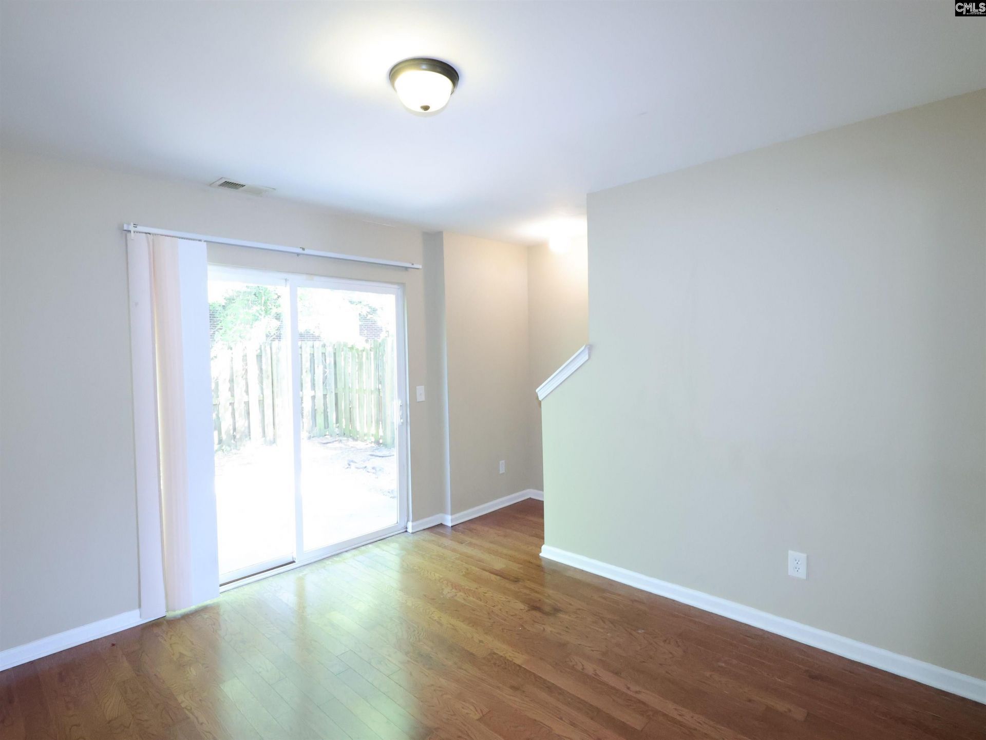 515 Summit Terrace Ct  Photo 8
