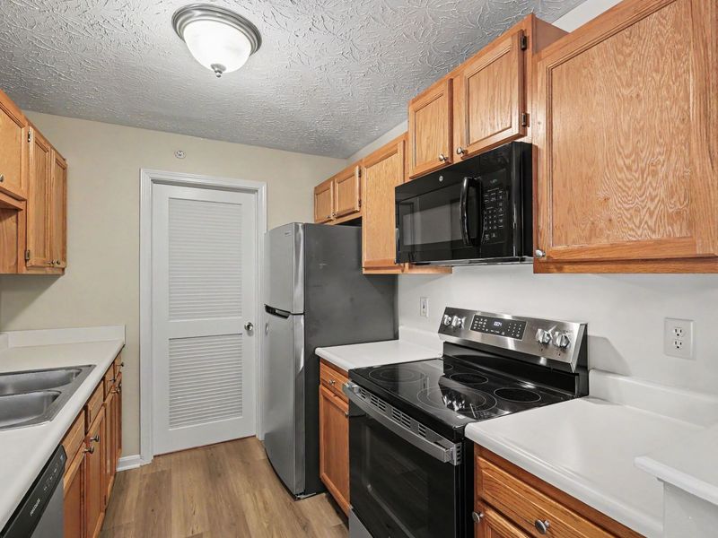 551 Napa Valley Lane, Unit 6, Crestview Hills, KY 41017 Photo 5