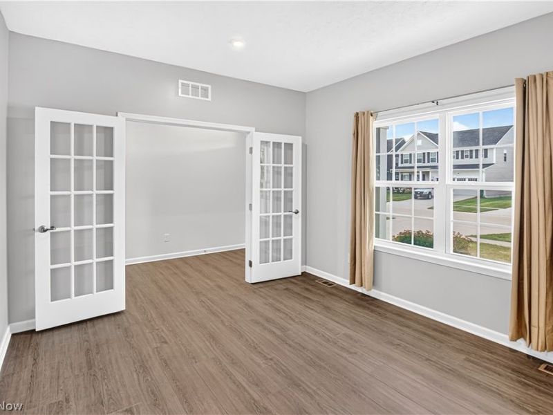 6159 Krystina Run , Lorain, OH 44053 Photo 2