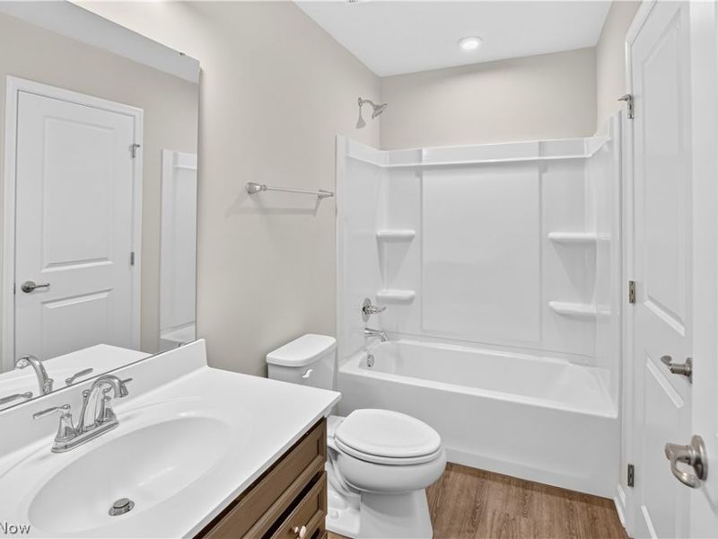 6159 Krystina Run , Lorain, OH 44053 Photo 24