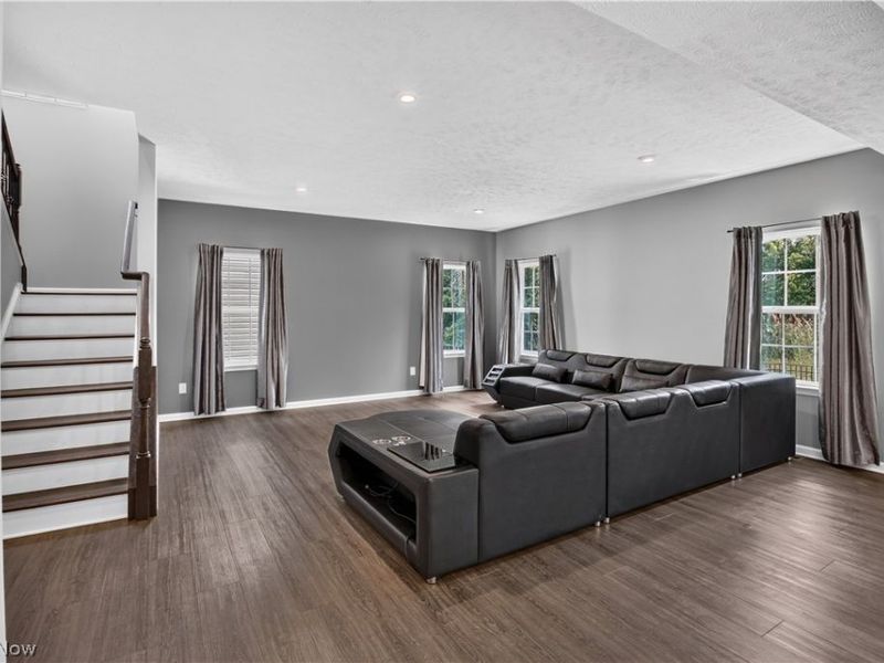 6159 Krystina Run , Lorain, OH 44053 Photo 9