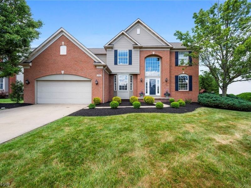 351 Hamilton Drive, Broadview Heights, OH 44147 Photo 8