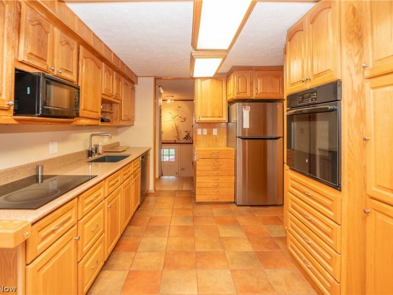 630 Berkshire Drive, Medina, OH 44256 Photo 12