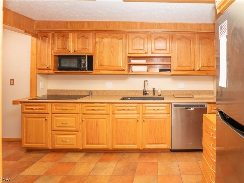 630 Berkshire Drive, Medina, OH 44256 Photo 14