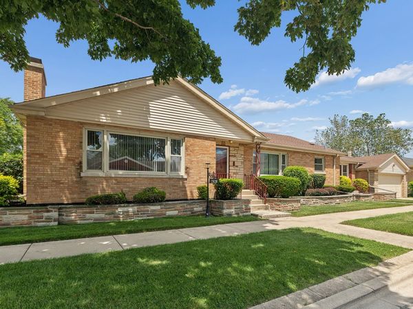 2928 W 92nd Street , Evergreen Park, IL 60805