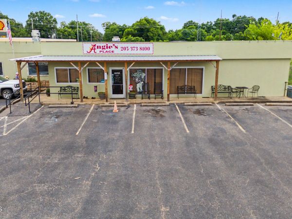 404 3rd Avenue NW, Aliceville, AL 35442