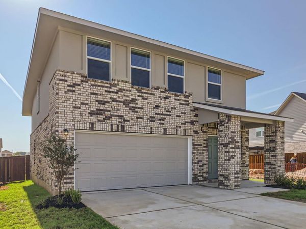 121 Standing Rock LN, Marble Falls, TX 78654