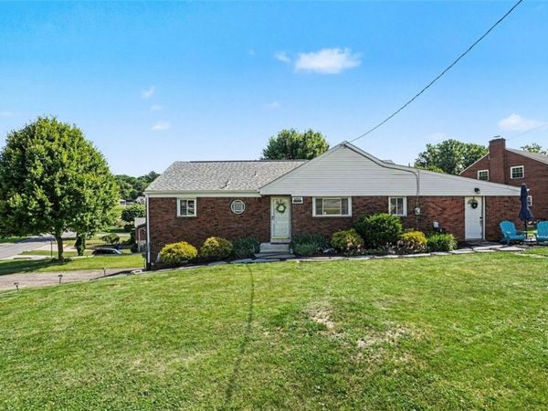 6501 Ventura Dr , Pittsburgh, PA 15236