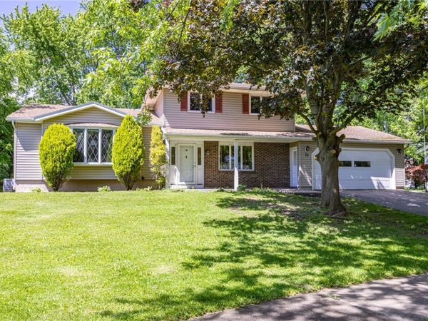 32 Flamingo Drive , Rochester, NY 14624