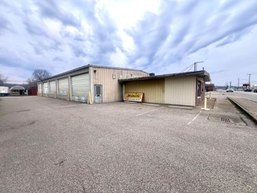 1712 Eastern Avenue , Gallipolis, OH 45631