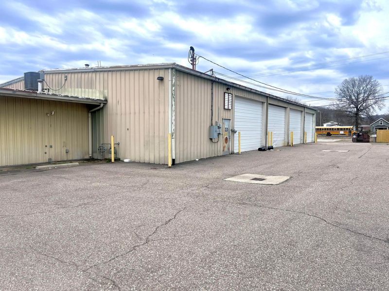 1712 Eastern Avenue , Gallipolis, OH 45631 Photo 3