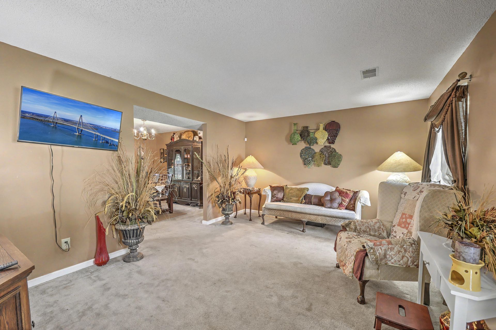 8475 Scotts Mill Drive Photo 22