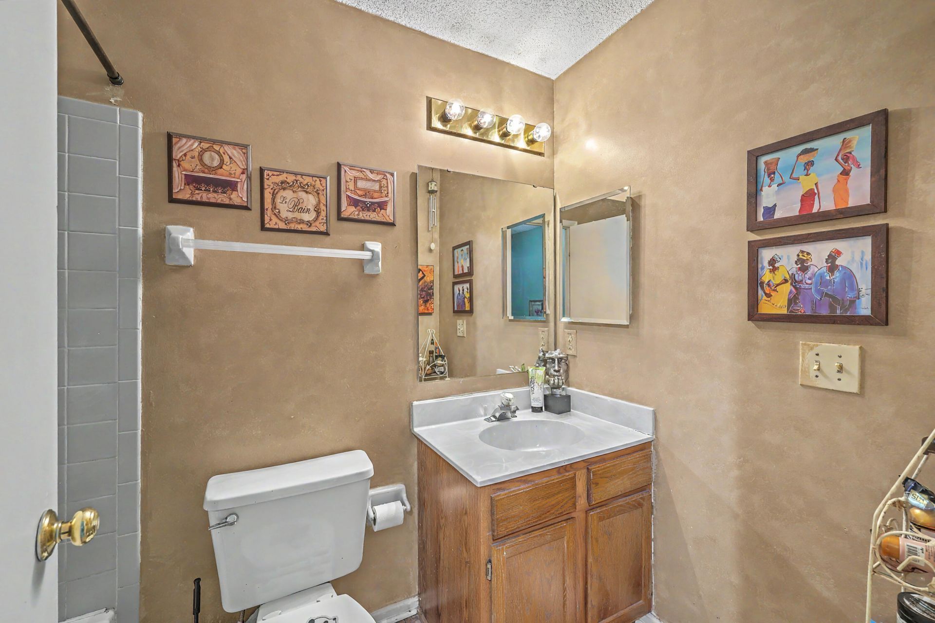 8475 Scotts Mill Drive Photo 29