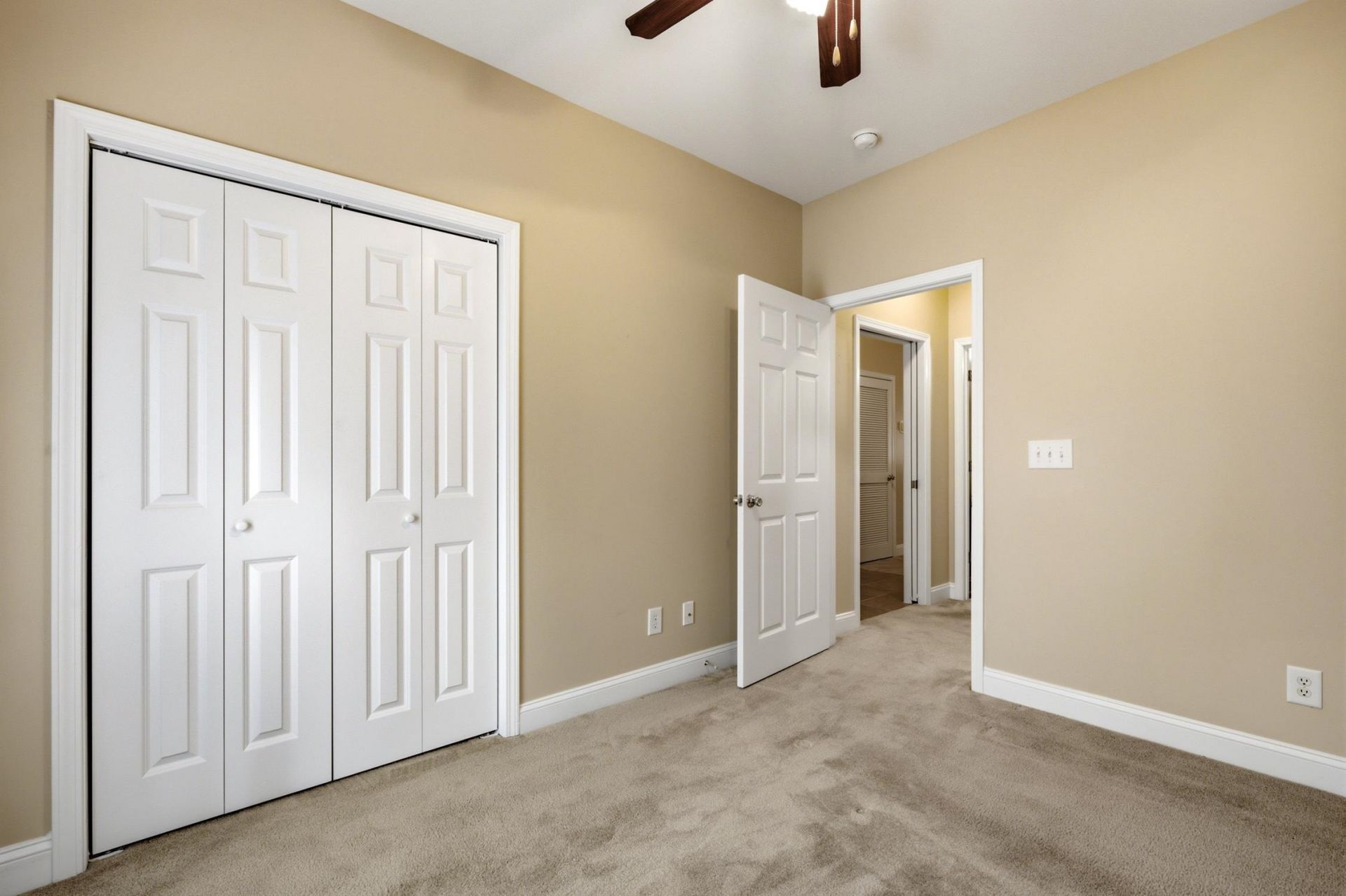 221 Portsmith Dr.  Photo 19