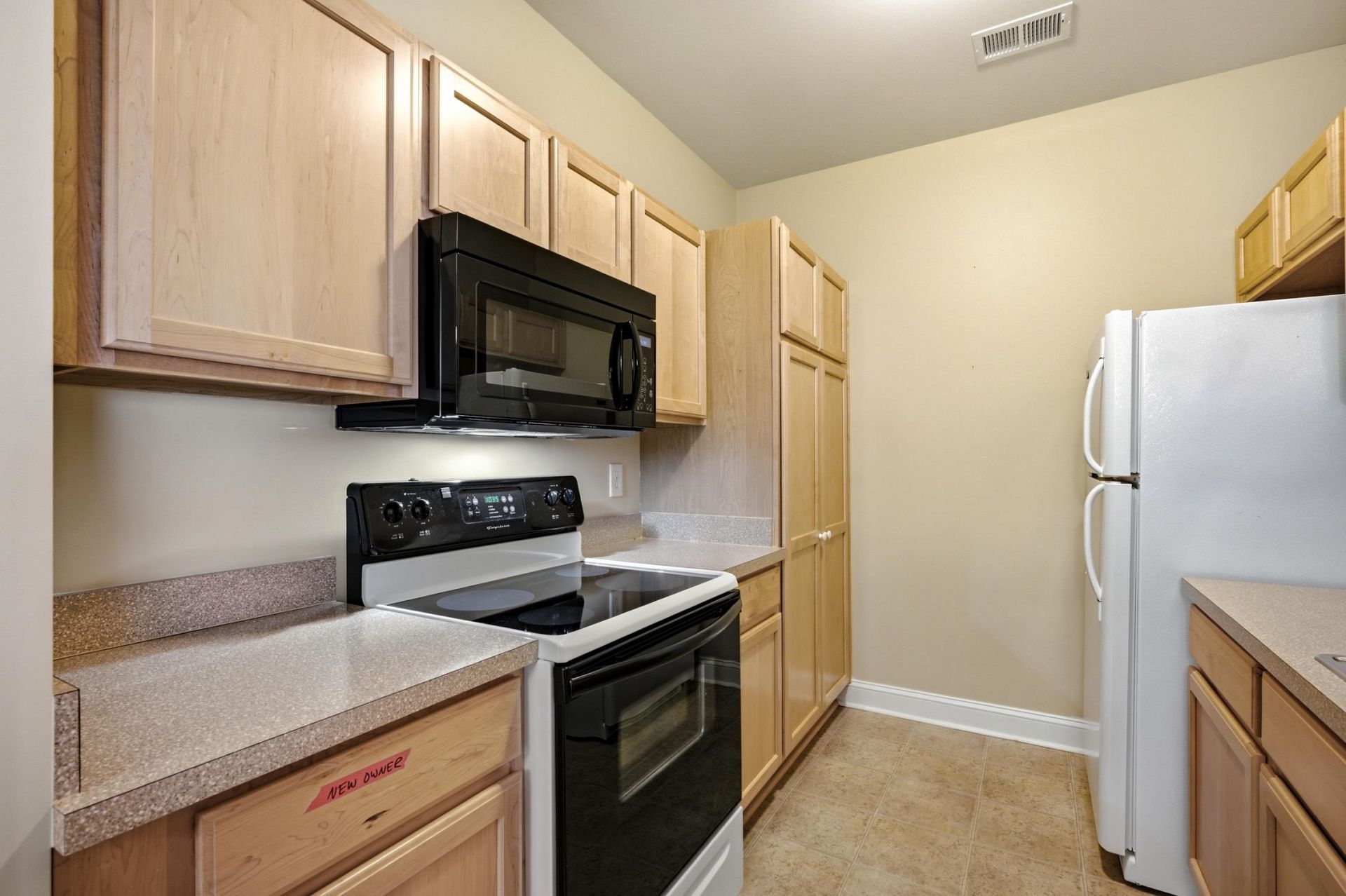 221 Portsmith Dr.  Photo 34