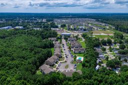 221 Portsmith Dr.  photo 4