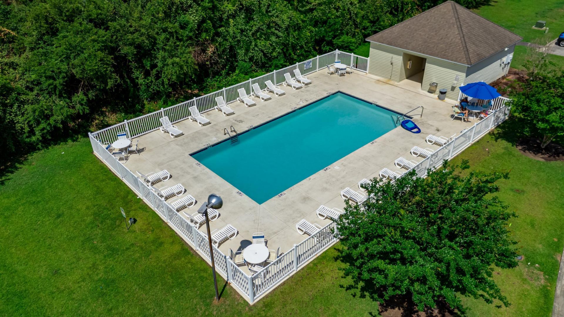 221 Portsmith Dr.  Photo 6