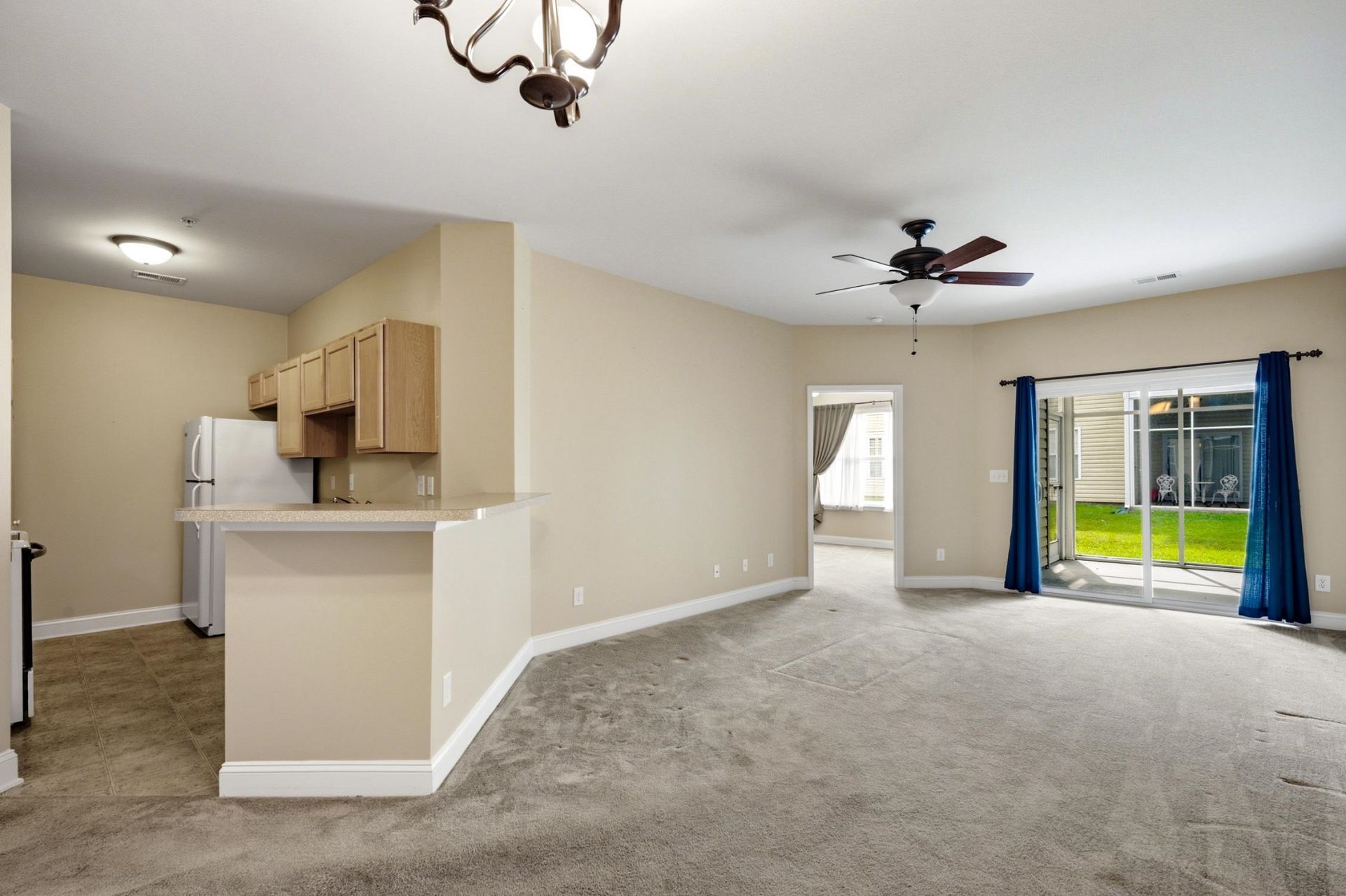 221 Portsmith Dr.  Photo 8