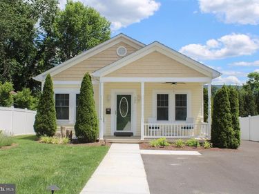 335 S COMMERCE STREET, WOODSTOCK, VA 22664