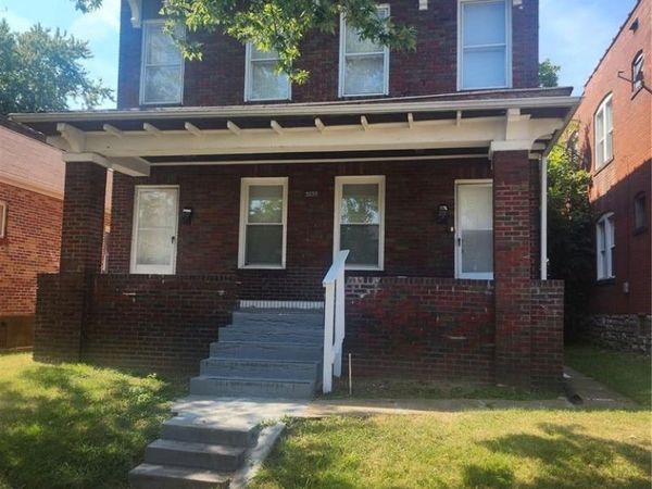 3235 Minnesota Avenue , St Louis, MO 63118