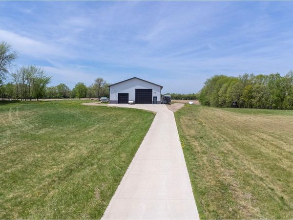13272 County 11, Audubon, MN 56511