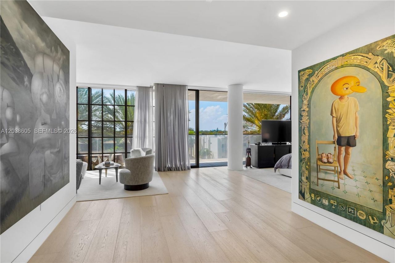 8955 E Collins Ave , Unit 301, Surfside, FL 33154 Photo