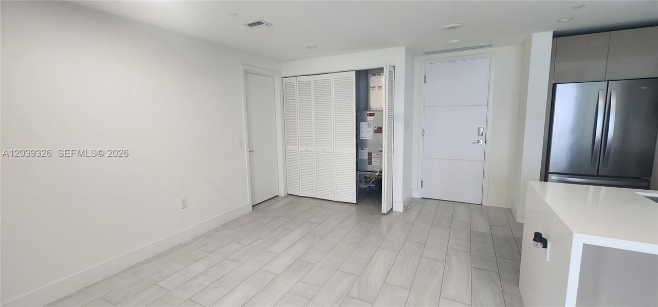 2000 Metropica Way, Unit 2106, Sunrise, FL 33323 Photo