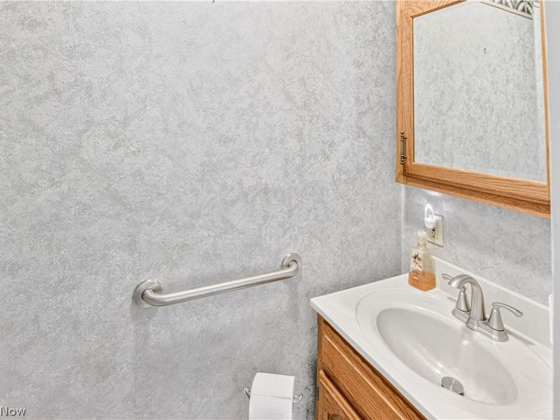 3606 Schiller Avenue , Cleveland, OH 44109 Photo 21