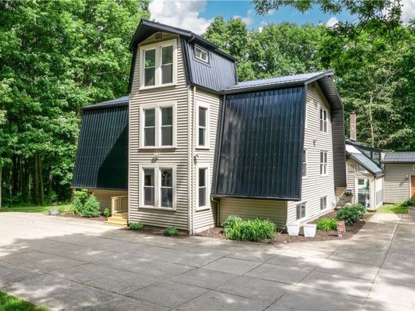 12530 Parkman Road , Garrettsville, OH 44231