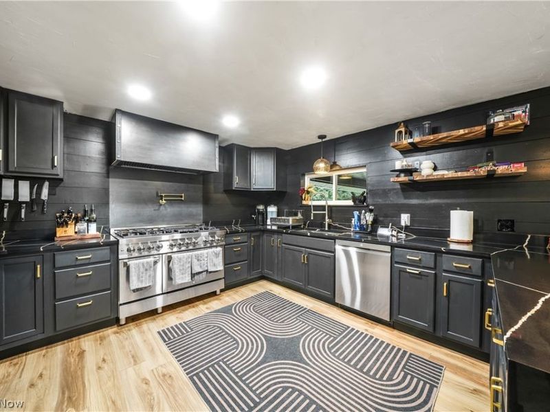 12530 Nelson Parkman Road, Garrettsville, OH 44231 Photo 11