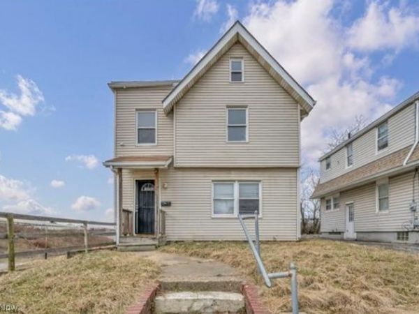 620 Hedden Avenue , Akron, OH 44311