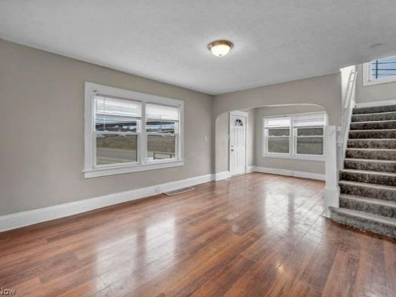 620 Hedden Avenue, Akron, OH 44311 Photo 3