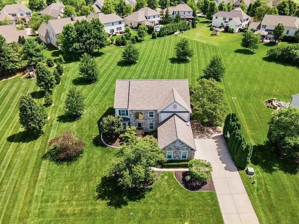 4222 Hunters Bend, Powell, OH 43065