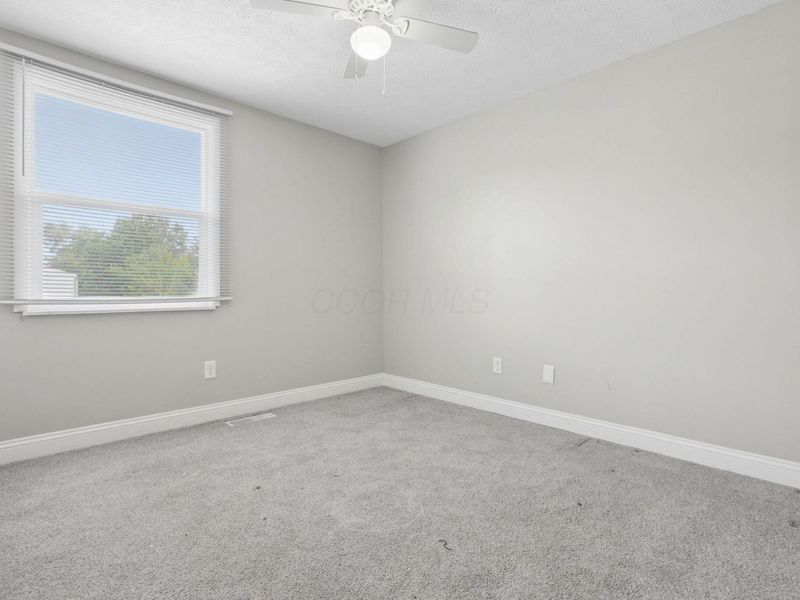 665 Maclam Drive, Columbus, OH 43204 Photo 18