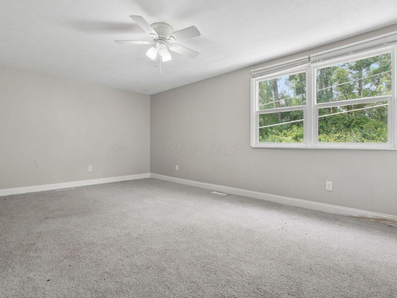 665 Maclam Drive, Columbus, OH 43204 Photo 22