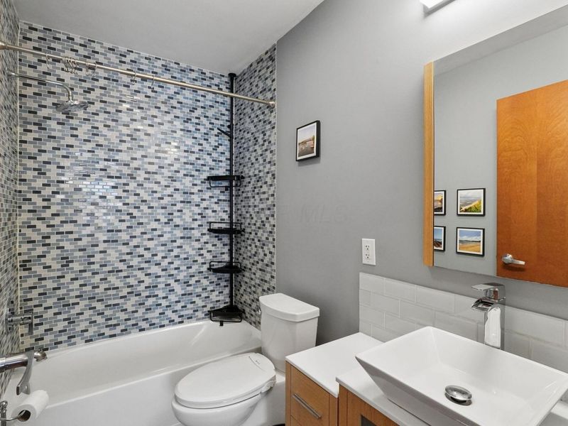 769 N High Street , Unit R308, Columbus, OH 43215 Photo 20