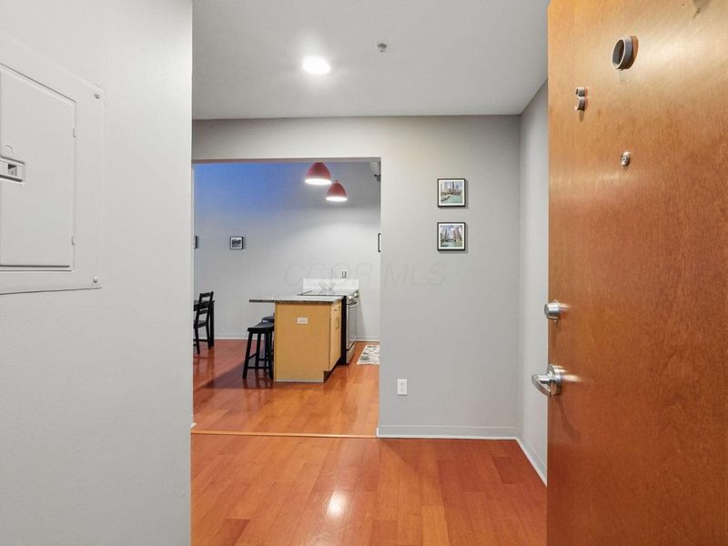 769 N High Street , Unit R308, Columbus, OH 43215 Photo 4