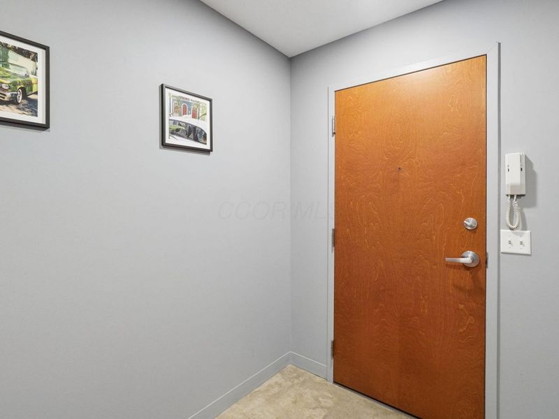 769 N High Street , Unit R308, Columbus, OH 43215 Photo 5